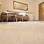 Podzamci Апартаменты
