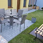 Podzamci * Леднице
