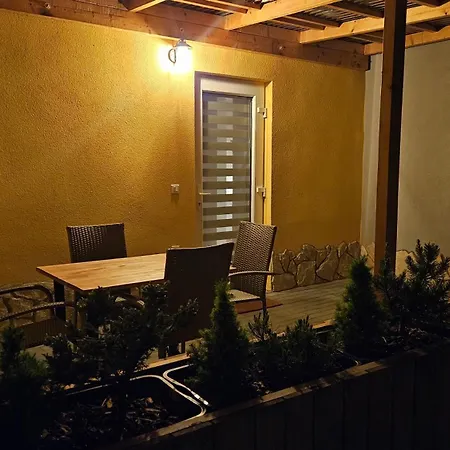 Podzámčí *