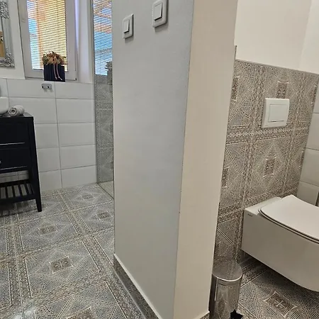 Podzámčí Apartamento *