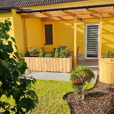 Podzamci Apartment *